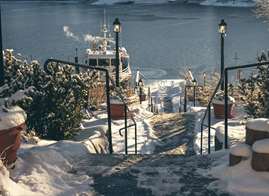 Fira julafton på spahotell i skärgården