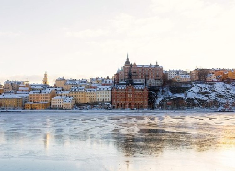 Båt till Fjäderholmarnas jul